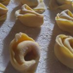 Tortellini fatti a mano | I nostri piatti - Agriturismo Il Castagneto - Castiglione Chiavarese - Sestri Levante - Genova